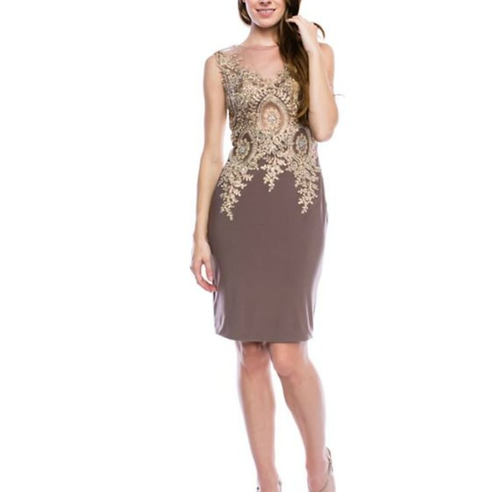 Authentic Chicas Fashion Women's Mocha/Gold Dress - Size Medium